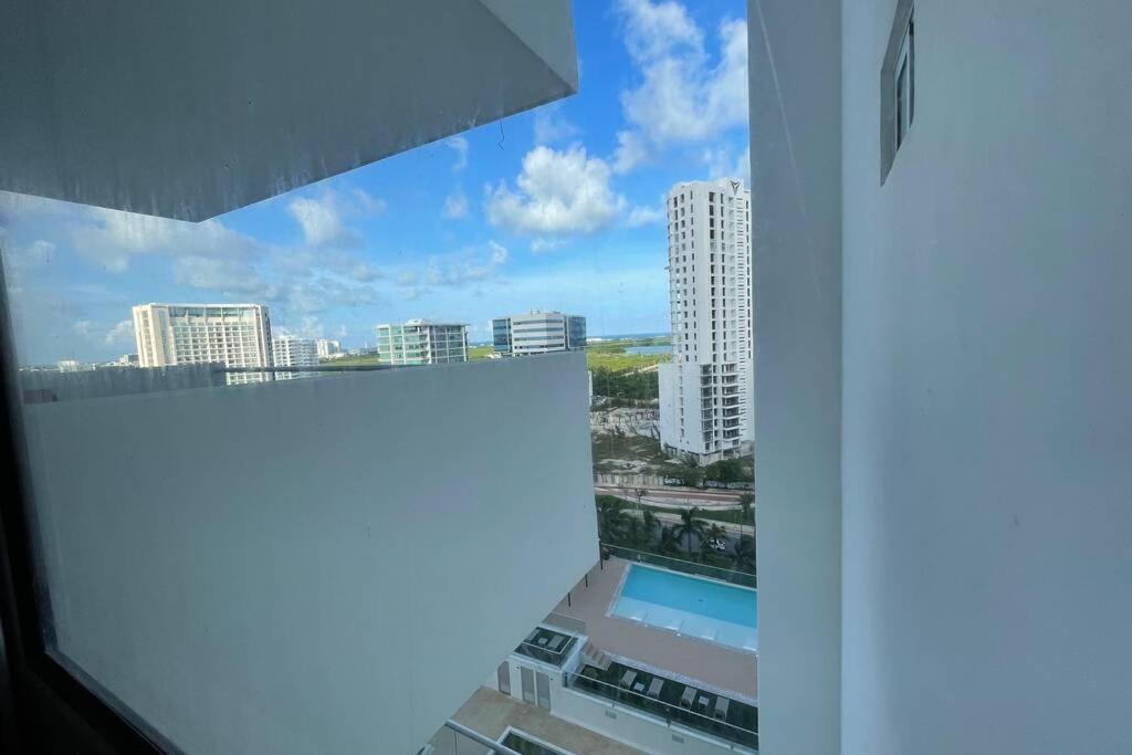 Malecon Americas By Andiani Travel Cancun Exterior photo