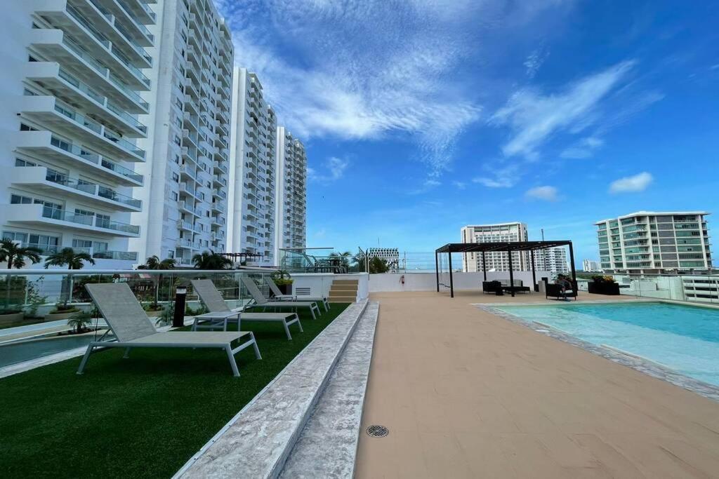 Malecon Americas By Andiani Travel Cancun Exterior photo